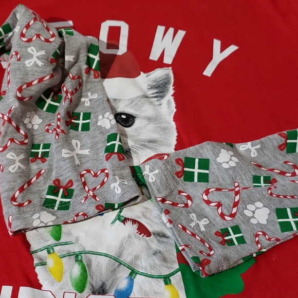 Wound Up Christmas Tee - Picture 5 of 6